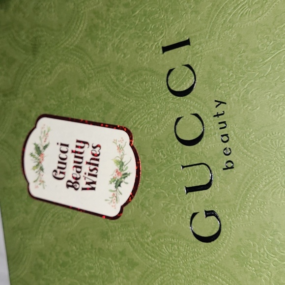 💕Gucci Beauty Box💕 - Picture 6 of 7